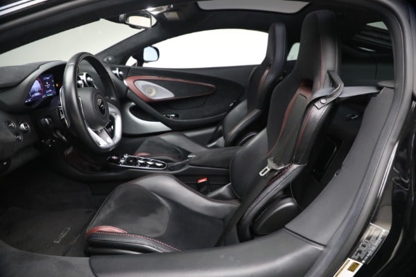 2023 McLaren GT Base - Photo 21