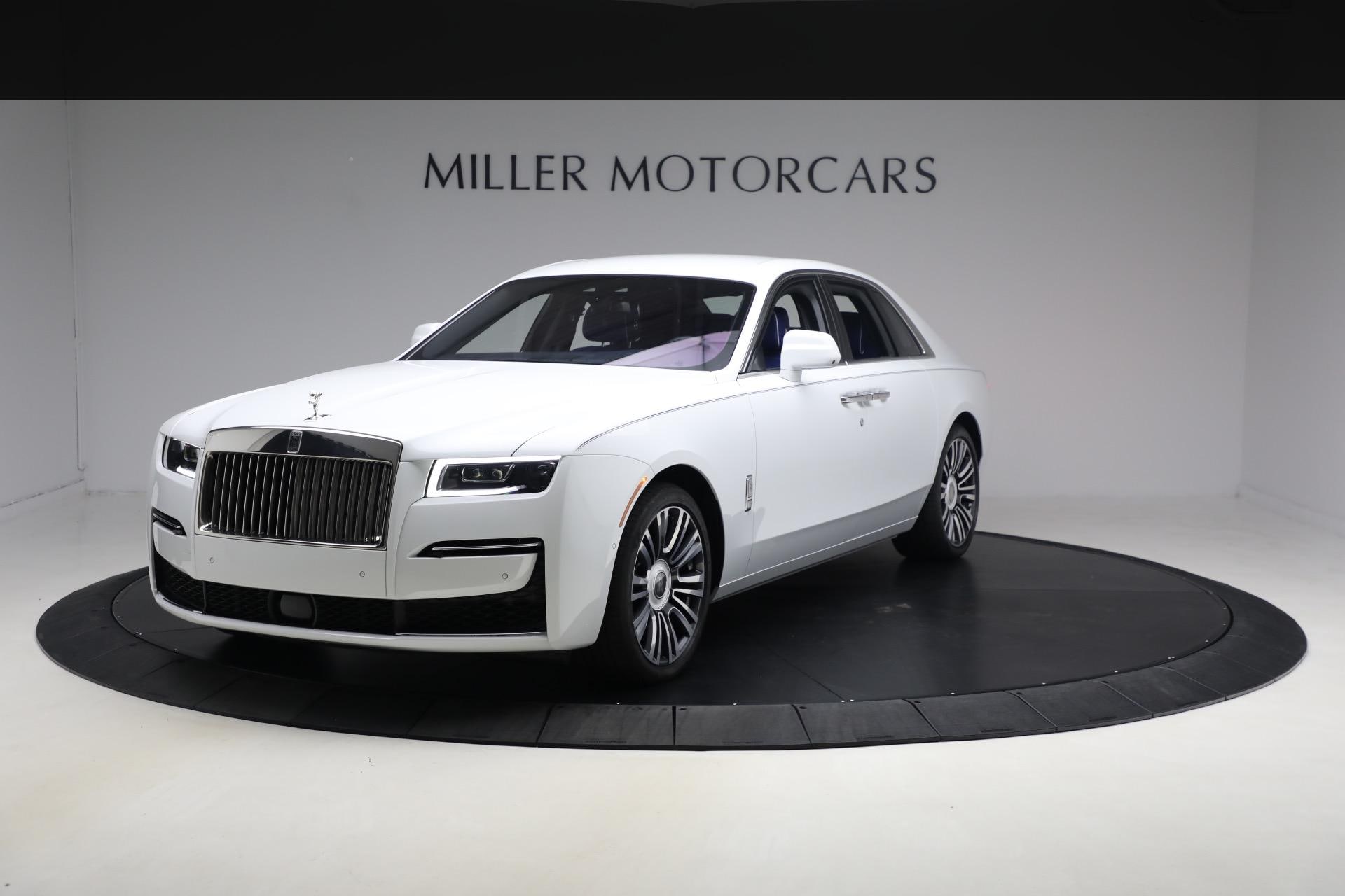 2022 Rolls-Royce Ghost Base's photo