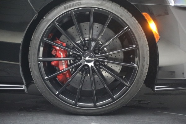 2023 McLaren GT Base - Photo 36