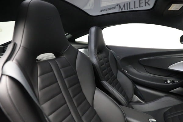 2025 McLaren GTS Base - Photo 33