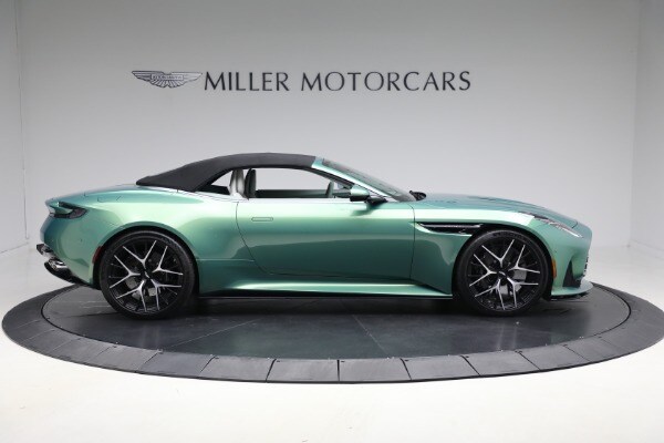 2025 Aston Martin DB12 Base - Photo 21