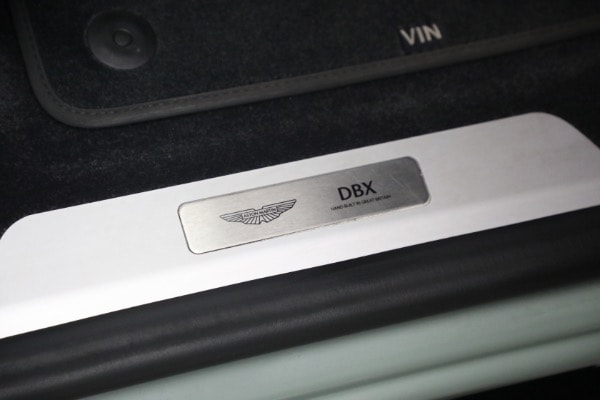 2025 Aston Martin DBX 707 - Photo 31