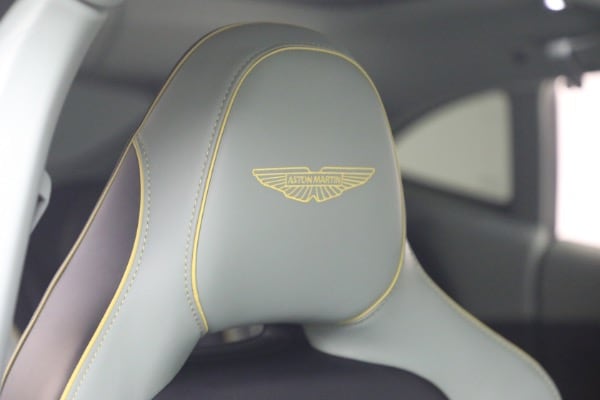 2025 Aston Martin DBX 707 - Photo 27