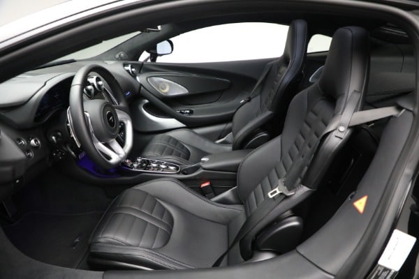 2025 McLaren GTS Base - Photo 22