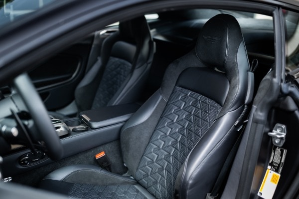 2025 Aston Martin Vanquish Base - Photo 42