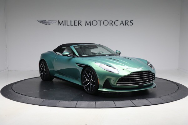 2025 Aston Martin DB12 Base - Photo 23