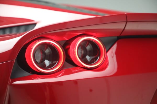 2018 Ferrari 812 Base - Photo 24