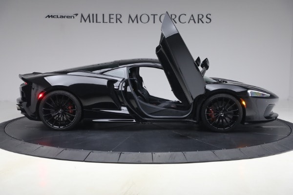 2023 McLaren GT Base - Photo 18