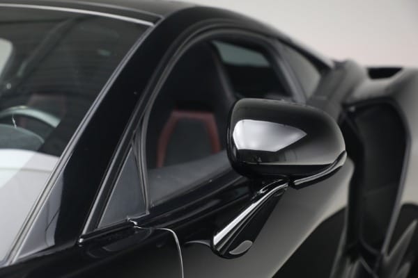 2023 McLaren GT Base - Photo 31