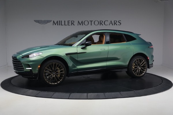 2025 Aston Martin DBX