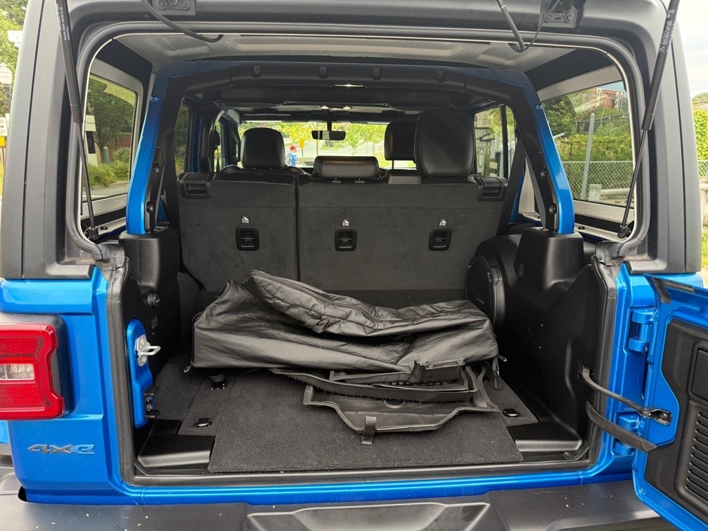 2022 Jeep Wrangler Unlimited Rubicon 4XE - Photo 12
