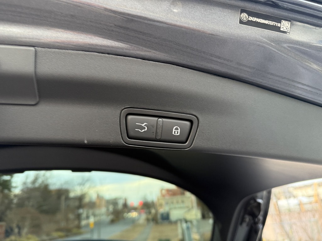 2024 Alfa Romeo Stelvio Veloce - Photo 14