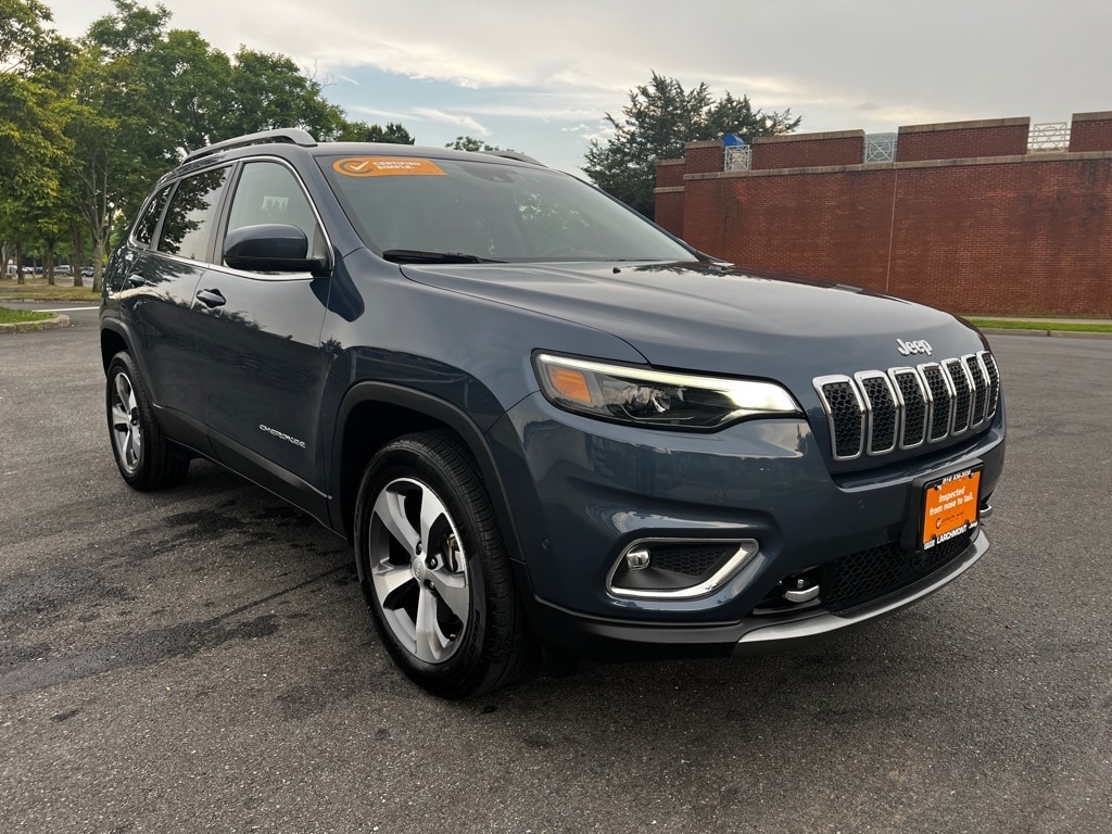 Used 2021 Jeep Cherokee Limited with VIN 1C4PJMDX5MD201840 for sale in Larchmont, NY