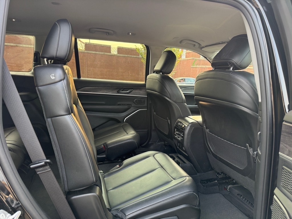 2022 Jeep Grand Cherokee L Limited - Photo 15