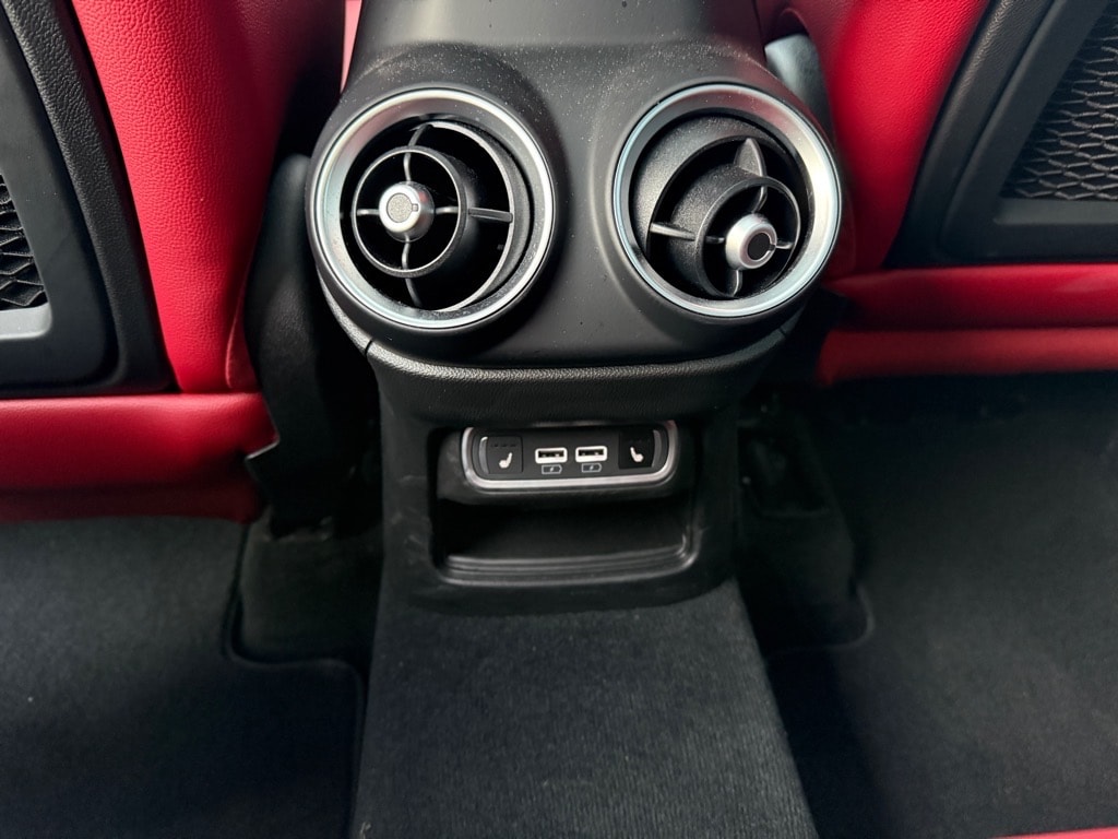 2024 Alfa Romeo Stelvio Veloce - Photo 12