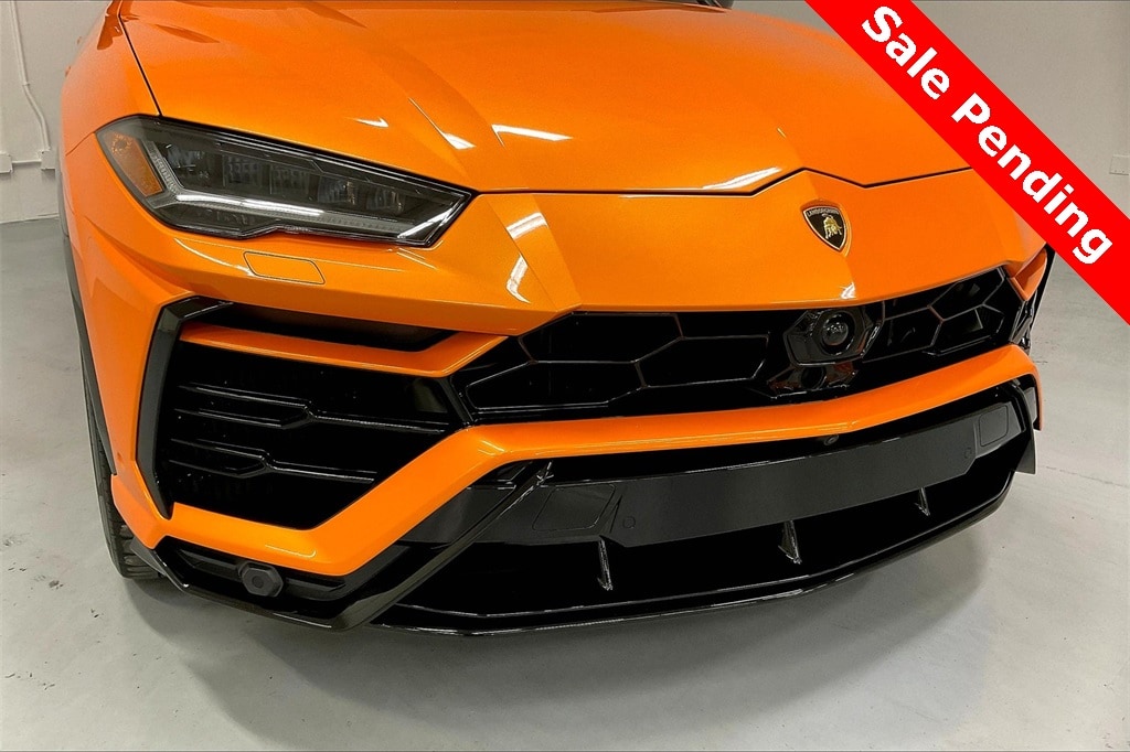 2022 Lamborghini Urus, used, $219,881 | VIN 2022 Lamborghini Urus, used, $219,881 | VIN