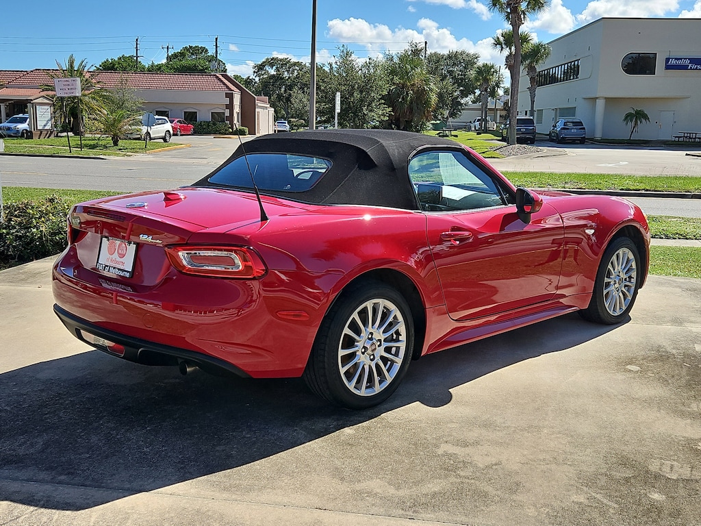 Used 2018 FIAT 124 Spider Classica Convertible
