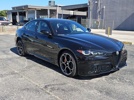 2025 Alfa Romeo Giulia RWD Sedan