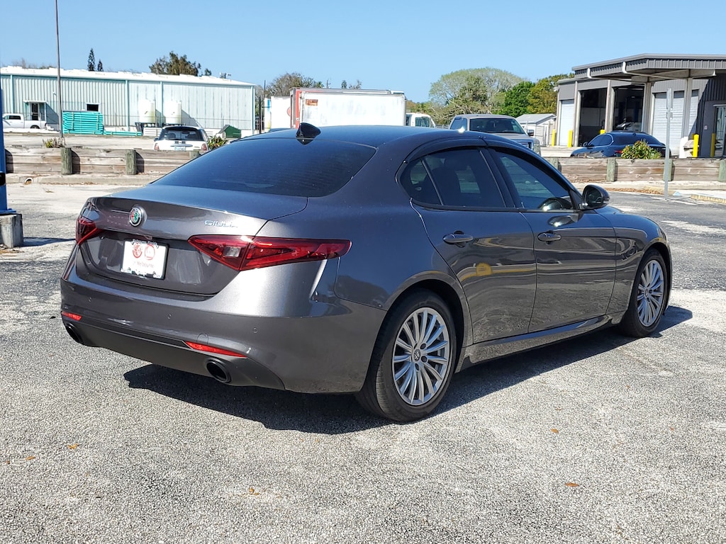 Used 2023 Alfa Romeo Giulia RWD