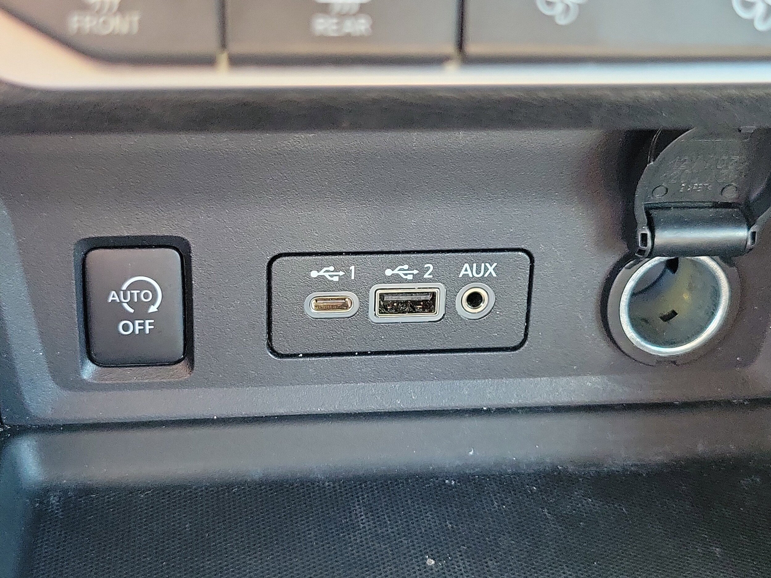 2024 Nissan Sentra SR - Photo 22