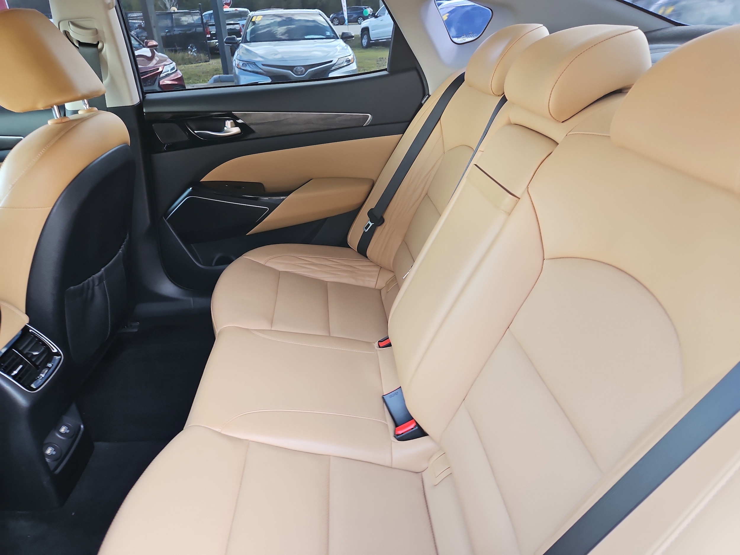 2020 Kia Cadenza Technology - Photo 11