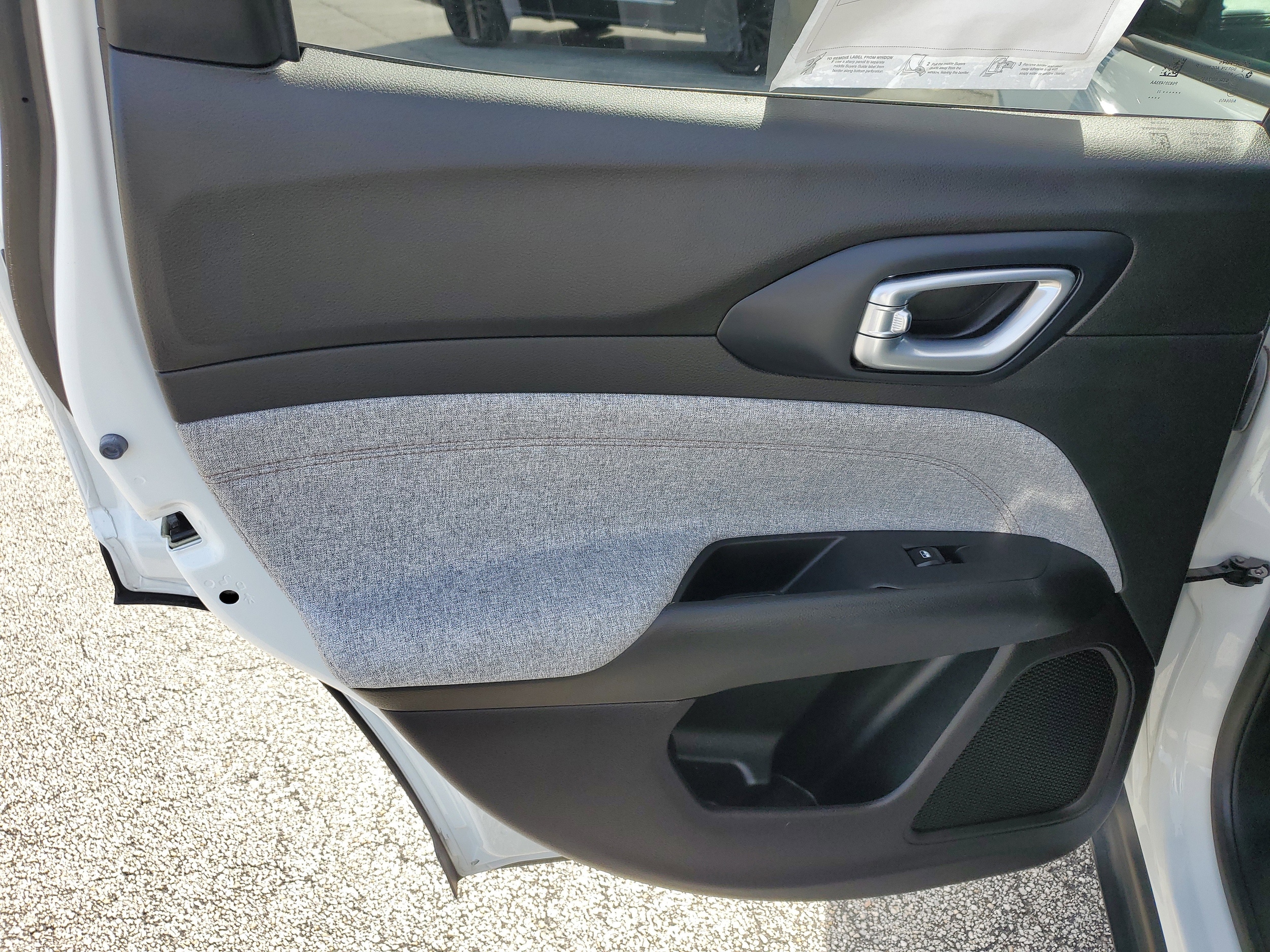 2023 Jeep Compass Latitude Lux - Photo 12
