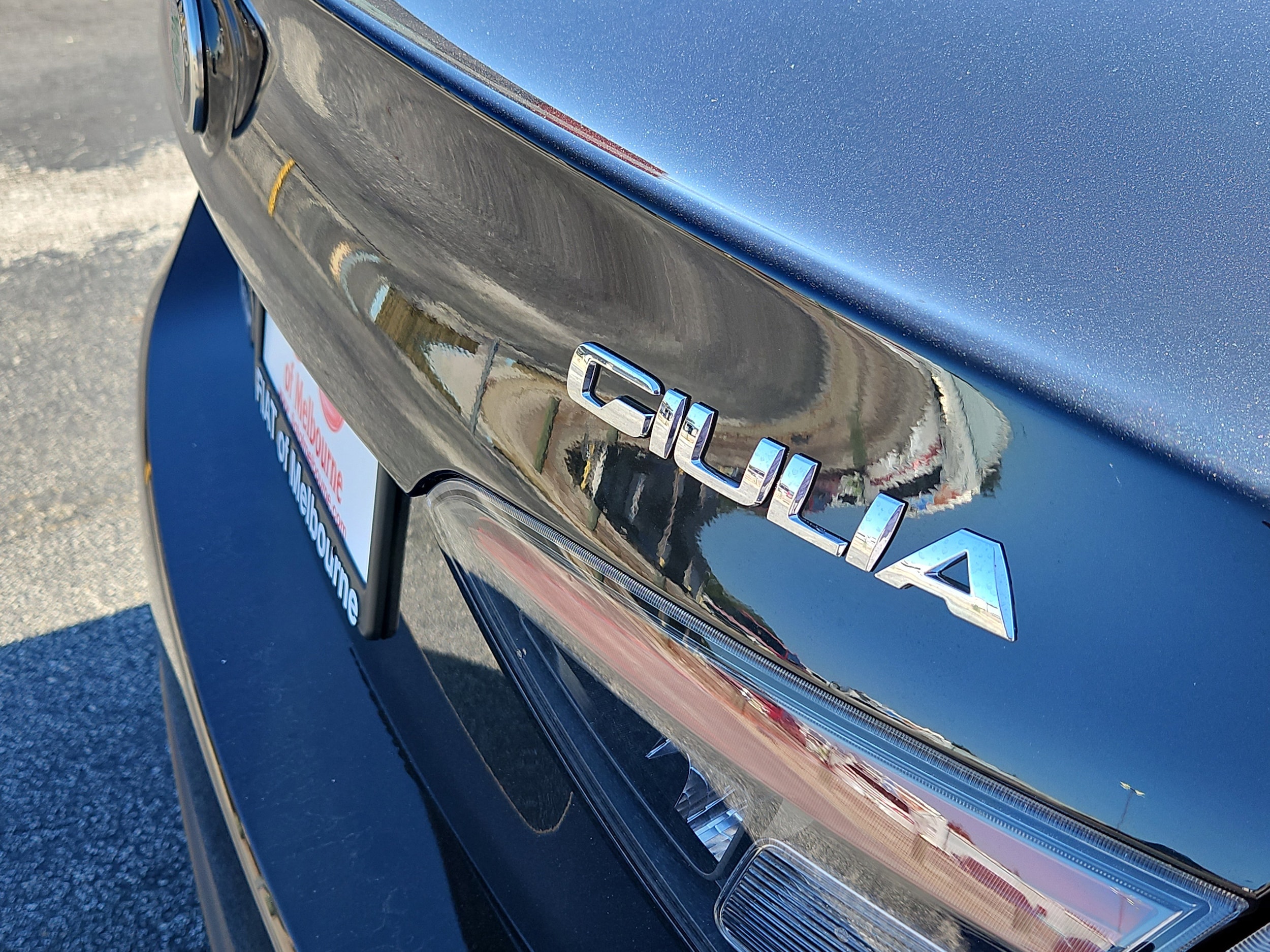 2025 Alfa Romeo Giulia Base - Photo 6