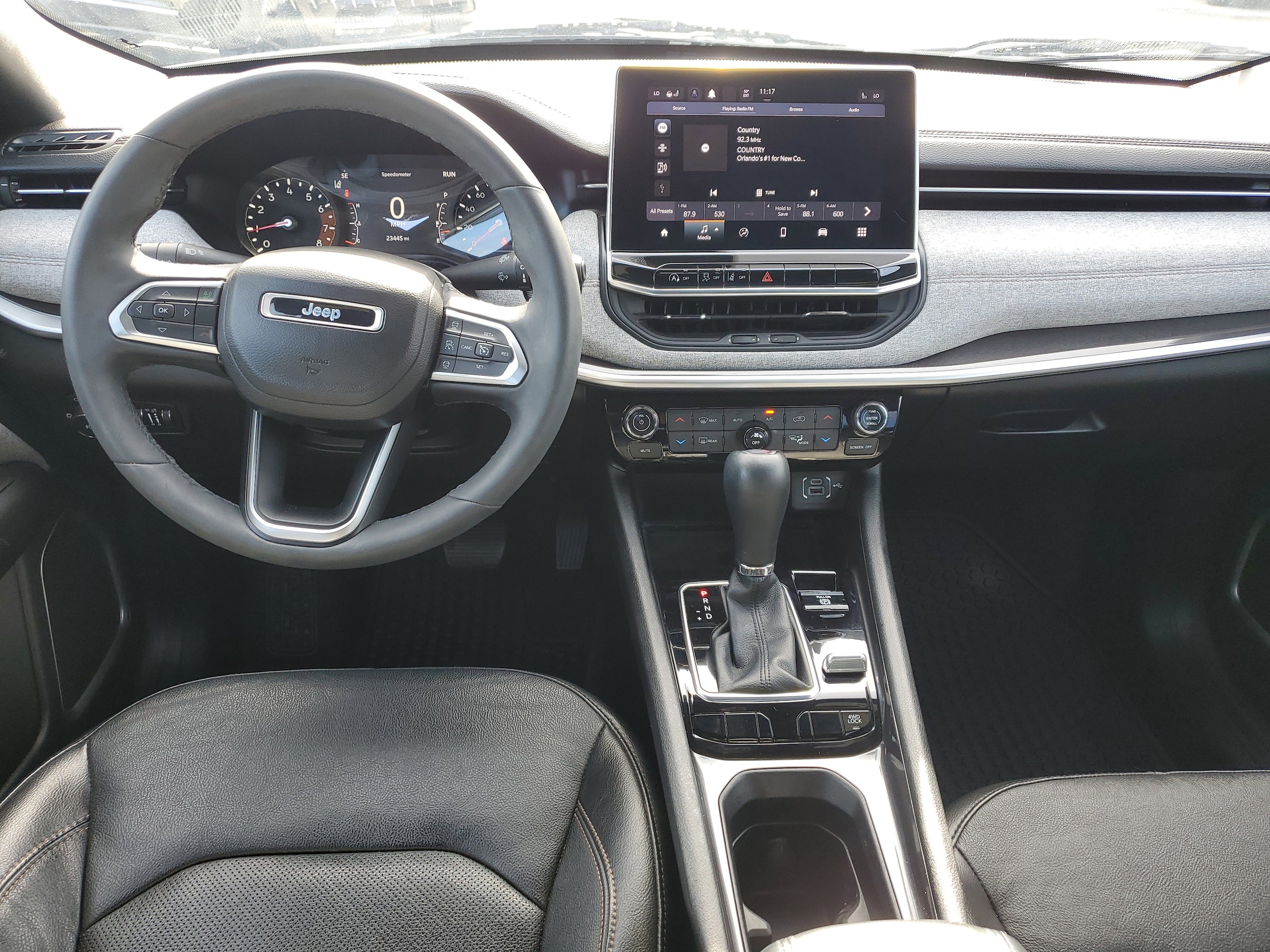 2023 Jeep Compass Latitude Lux - Photo 9