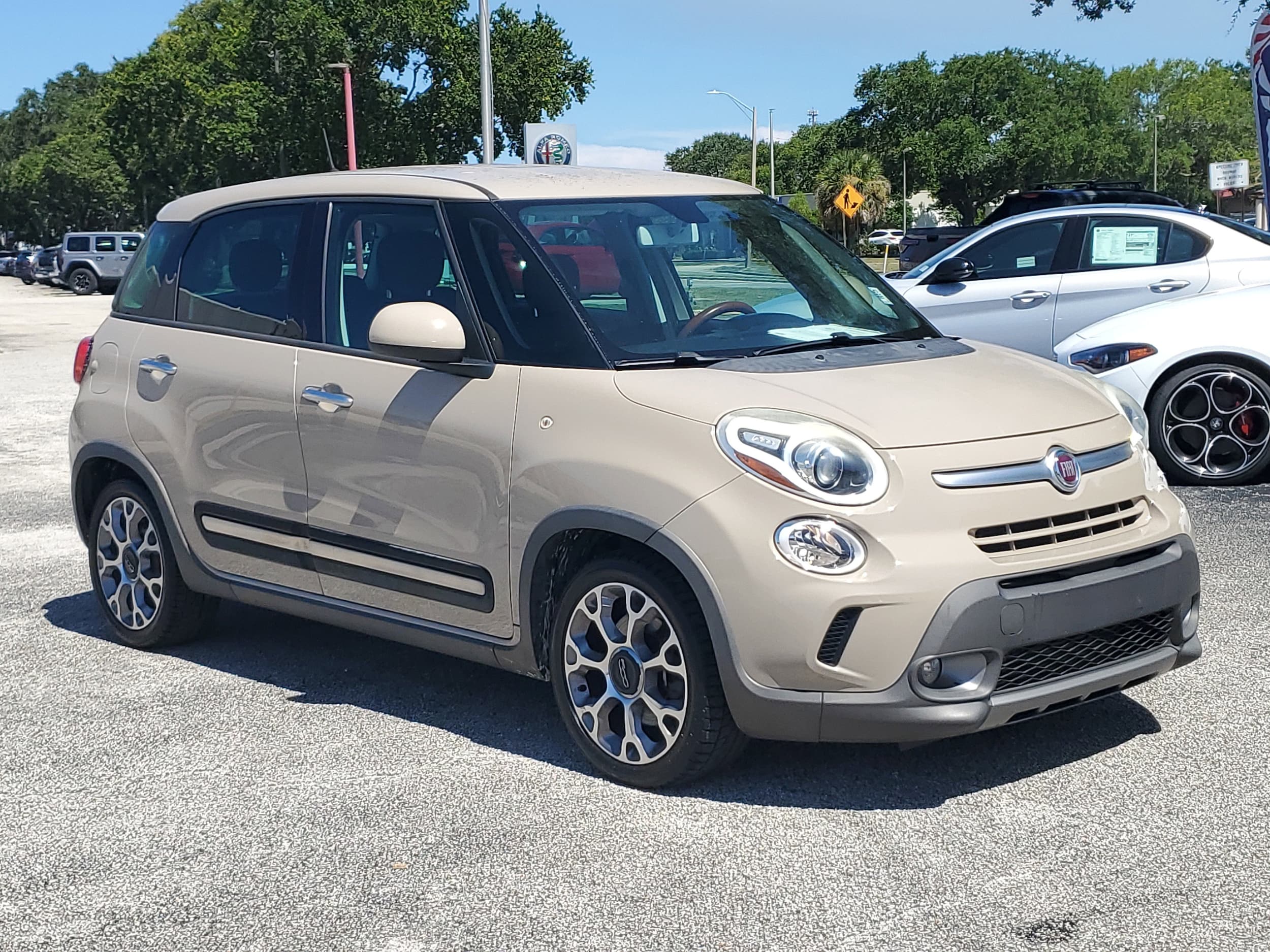 2014 FIAT 500L Trekking 5dr HB