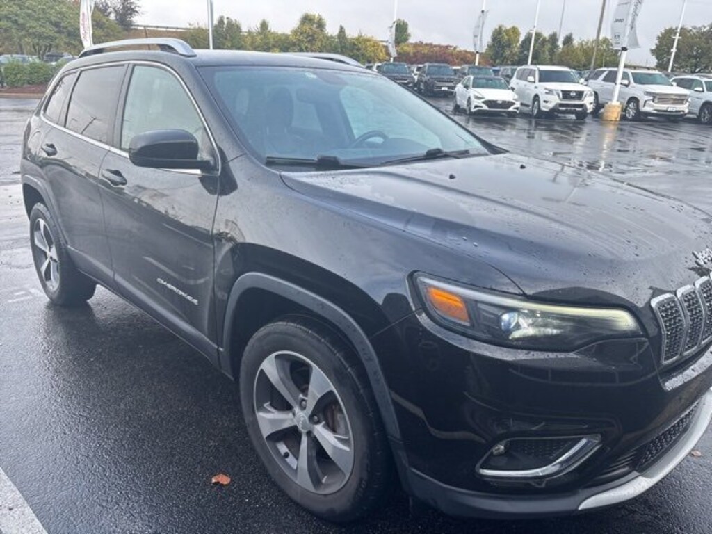 Used 2019 Jeep Cherokee Limited 4x4 SUV