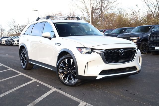 2024 Mazda CX-90 Premium Package's photo