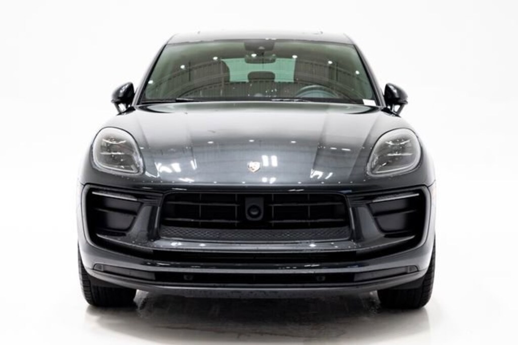 Used 2024 Porsche Macan SUV