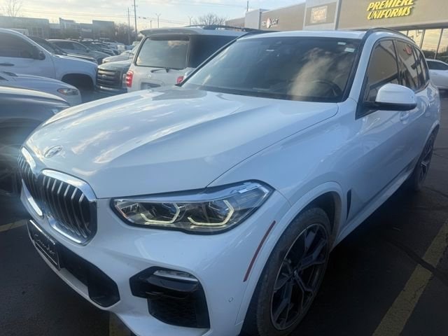 2021 BMW X5 40i's photo