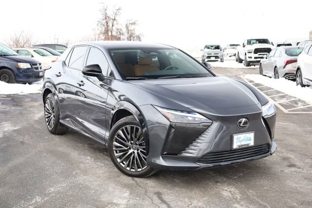 Used 2023 Lexus RZ Luxury with VIN JTJAAAAB1PA016393 for sale in St. Peters, MO