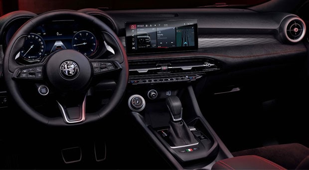 Alfa Romeo Tonale 12.3-inch Touchscreen