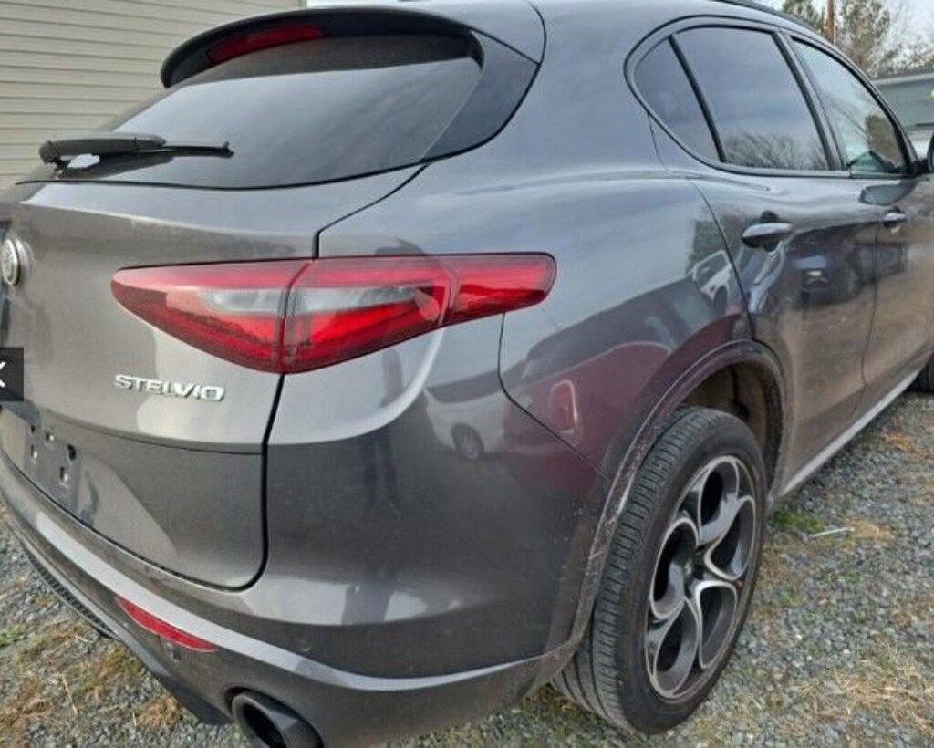 Used 2022 Alfa Romeo Stelvio Ti SUV