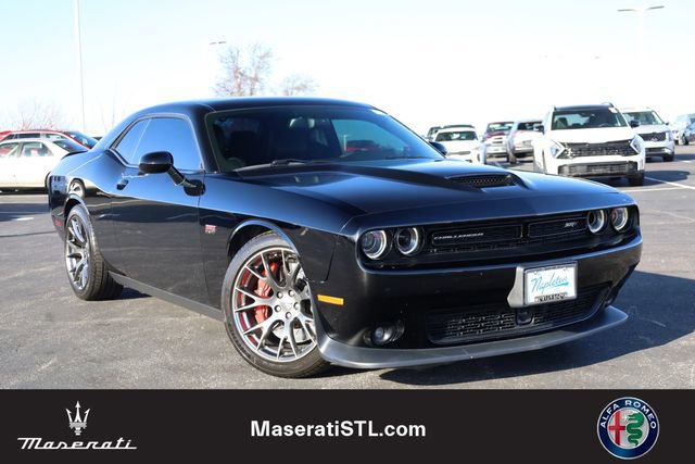 2015 Dodge Challenger SRT's photo