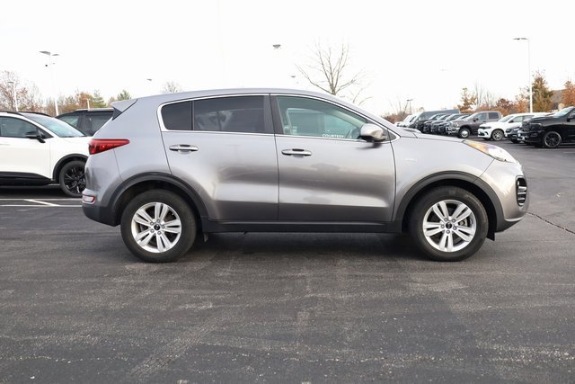 2017 Kia Sportage LX photo 3