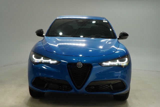 New 2025 Alfa Romeo Stelvio AWD Sport Utility