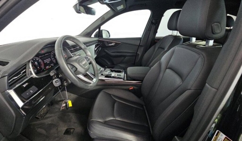Used 2024 Audi Q7 45 Premium SUV