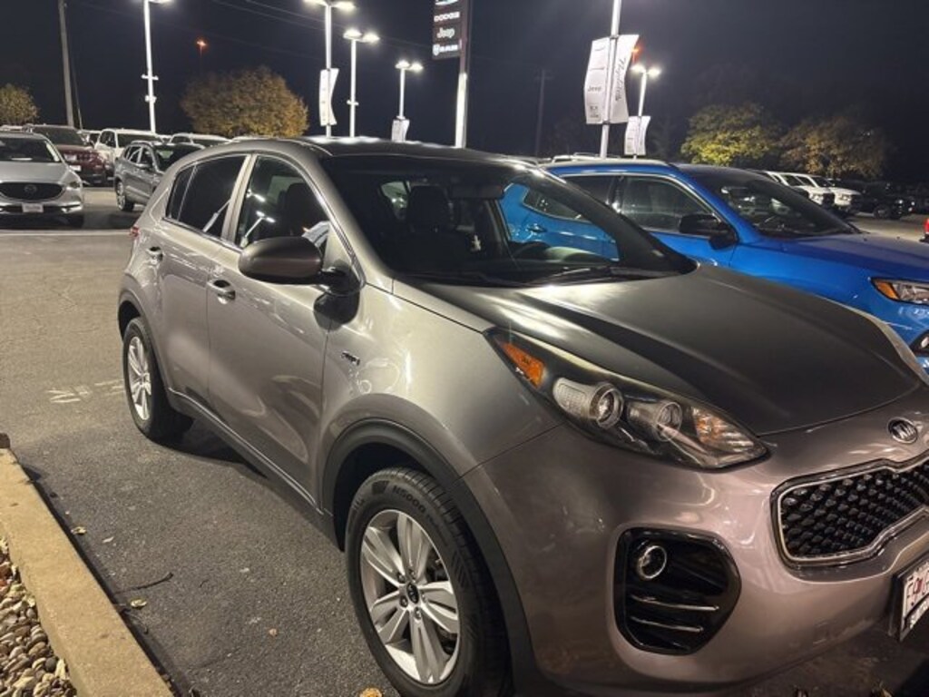 Used 2017 Kia Sportage LX SUV