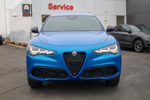 2025 Alfa Romeo Stelvio Sprint photo 3