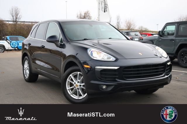 2018 Porsche Cayenne Base's photo