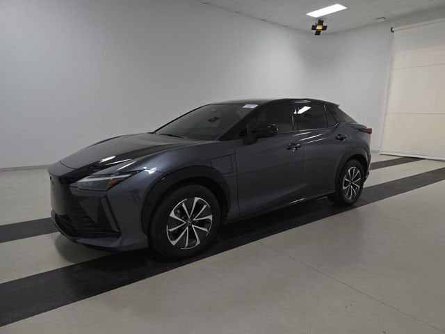 2023 Lexus RZ Premium's photo