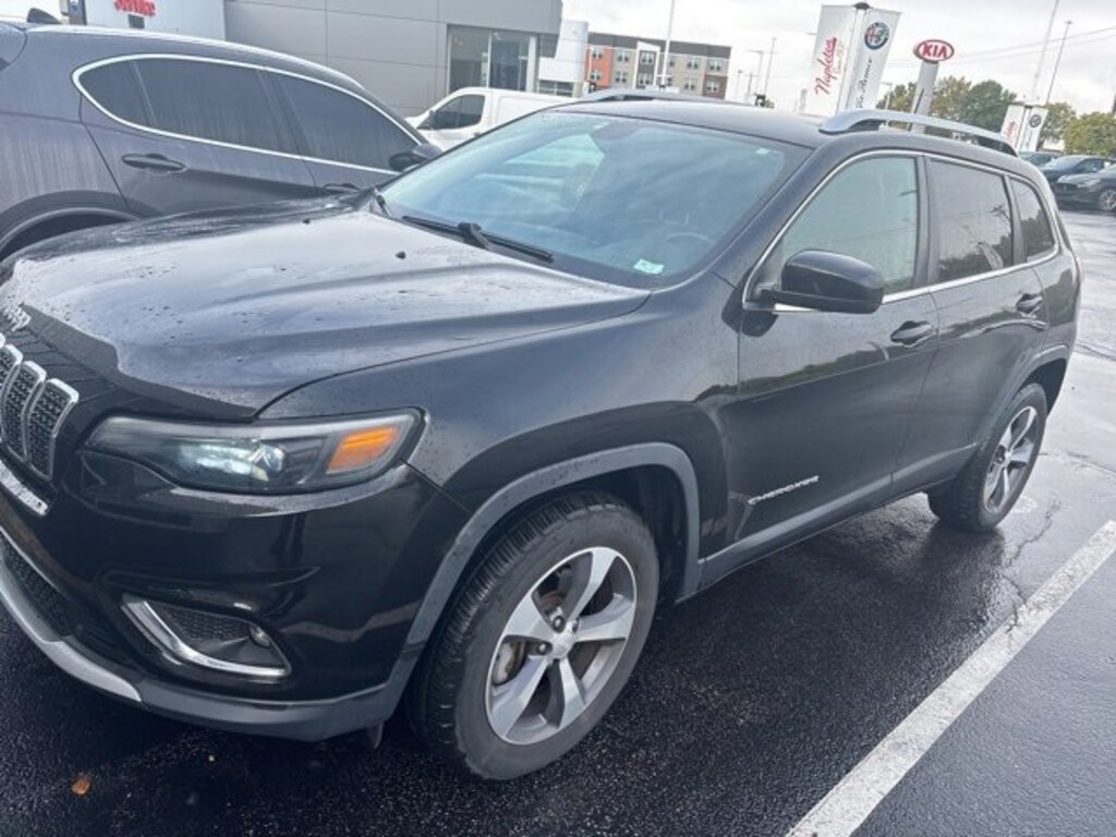 Used 2019 Jeep Cherokee Limited 4x4 SUV