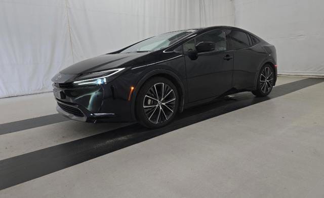 2025 Toyota Prius Limited FWD's photo