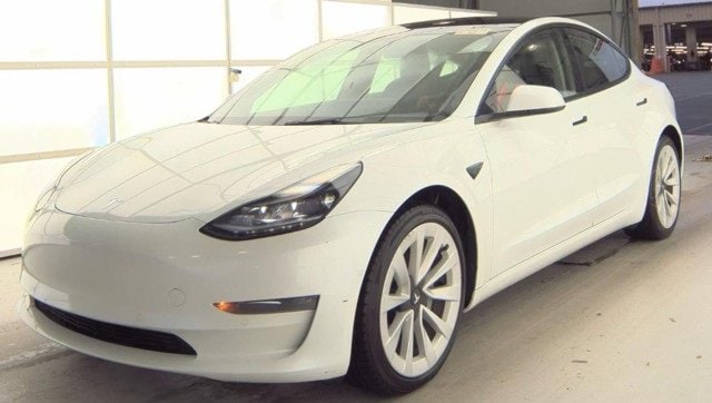 Used 2022 Tesla Model 3 Long Range with VIN 5YJ3E1EB4NF271473 for sale in St. Peters, MO