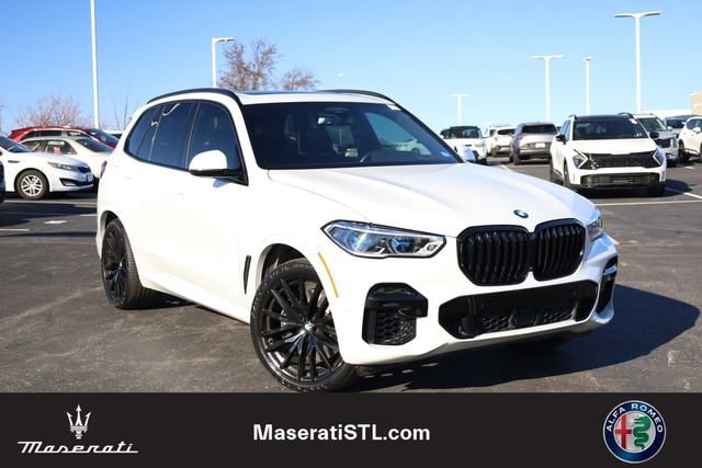 2023 BMW X5 M50i's photo