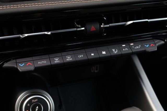 2025 Alfa Romeo Tonale Base - Photo 21