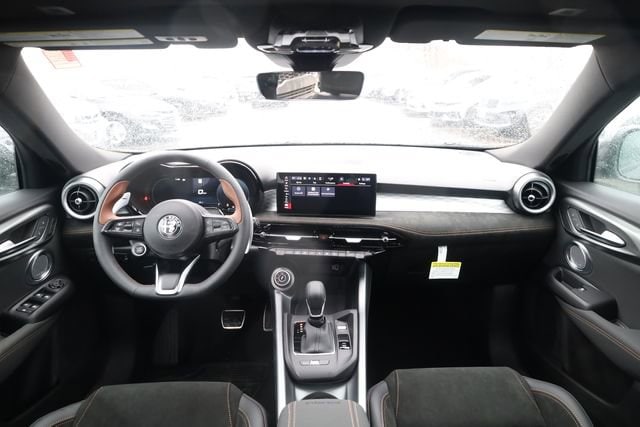 2025 Alfa Romeo Tonale Intensa - Photo 10
